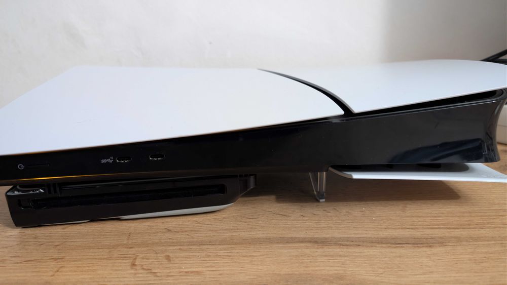 PS5 1TB + Disk reader