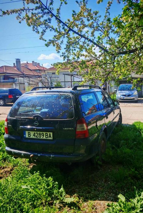 Продавам Opel Vectra