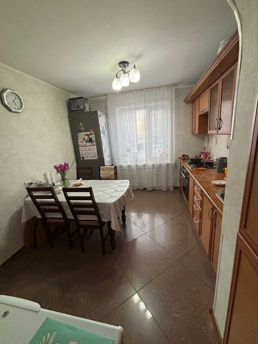 Продам 3 комн Ахтамар 1/6 67 кв