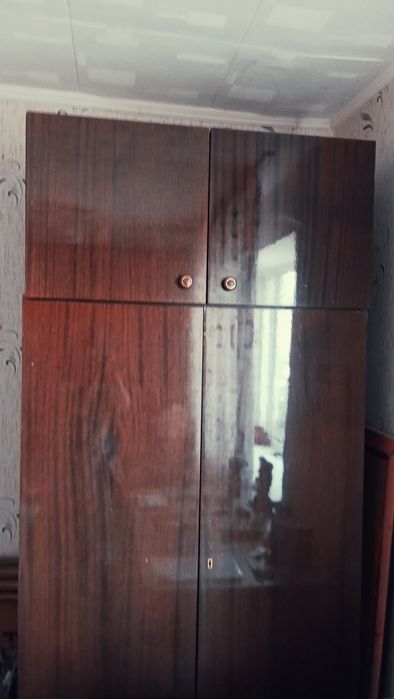 Продам шифонер в хорошем состоянии