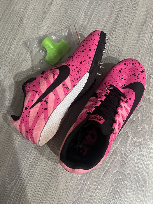 продас шиповки, одевала пару раз 37 размер