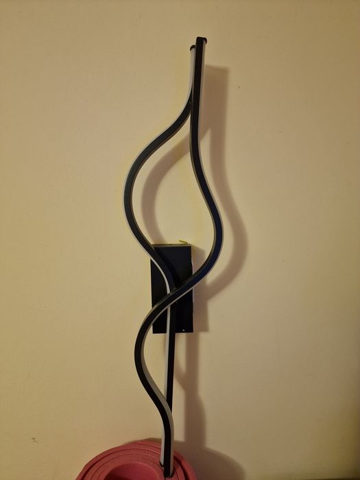 Стенни модерни лед лампи-2бр.