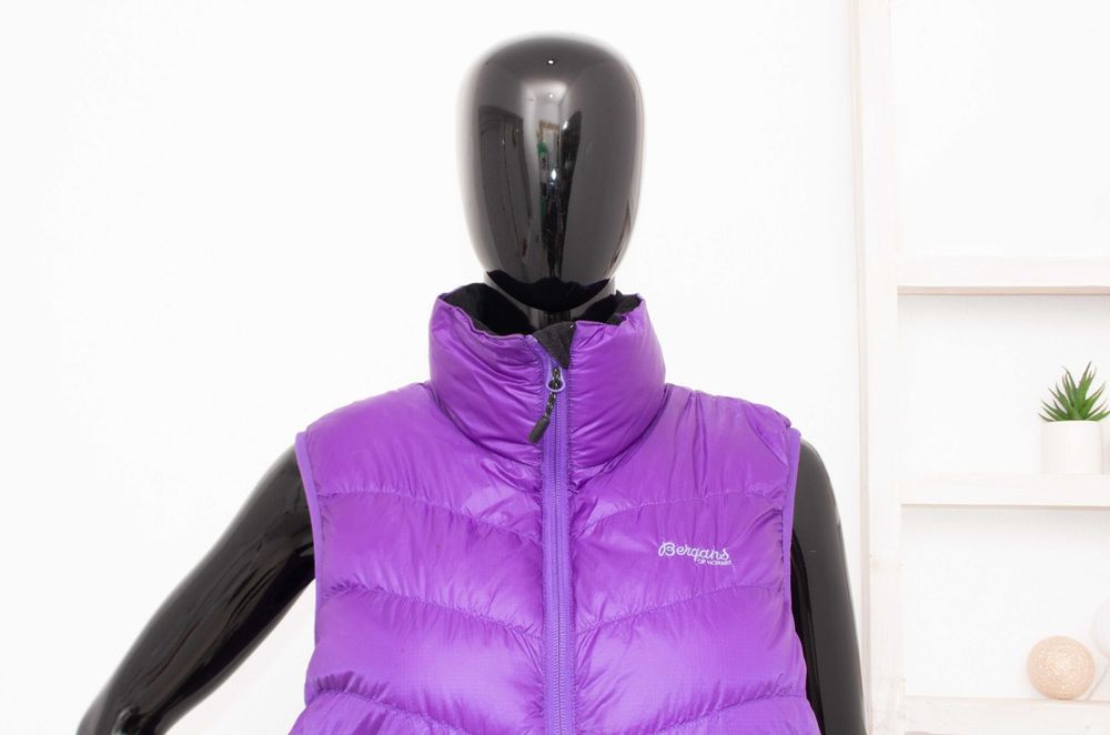 Bergans Down Light Vest дамска пухена грейка лилав елек с пух и пера М