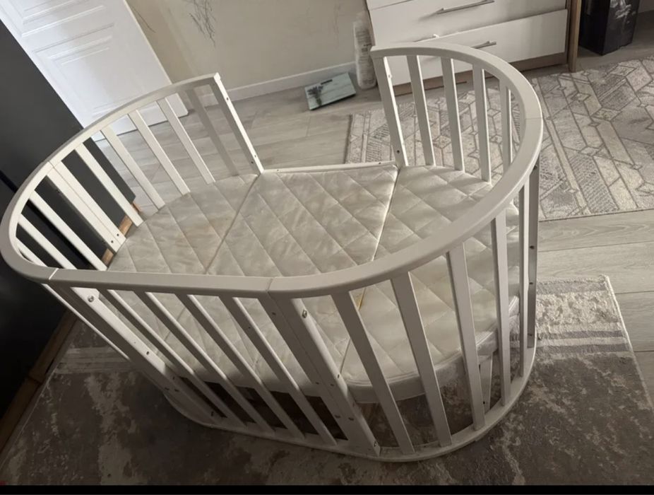 Продам манеж, недорого!