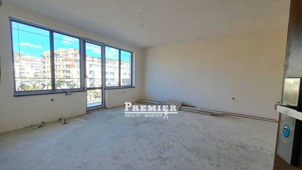 Продава се Едностаен апартамент в Свети Влас - 53 кв.м за 1347 €/кв.м - Снимка #1