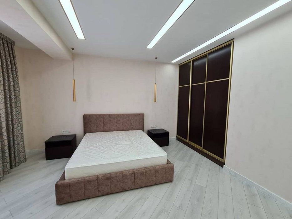 Квартира ЖК Parisien 5/5/8 198 м2