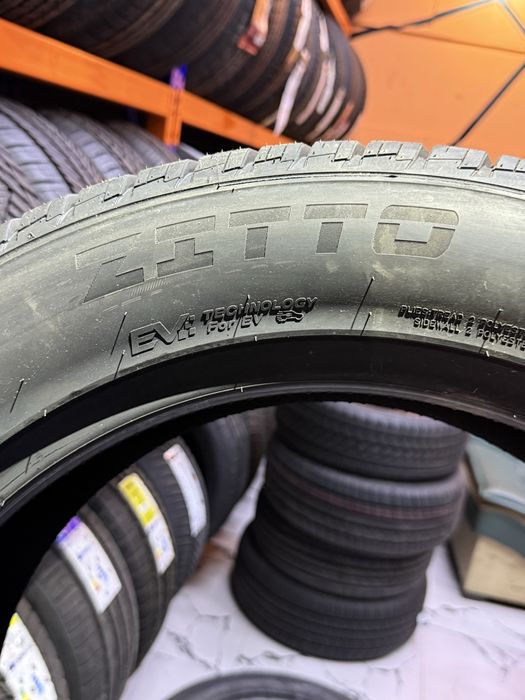 Zitto Ravon neo ev R19