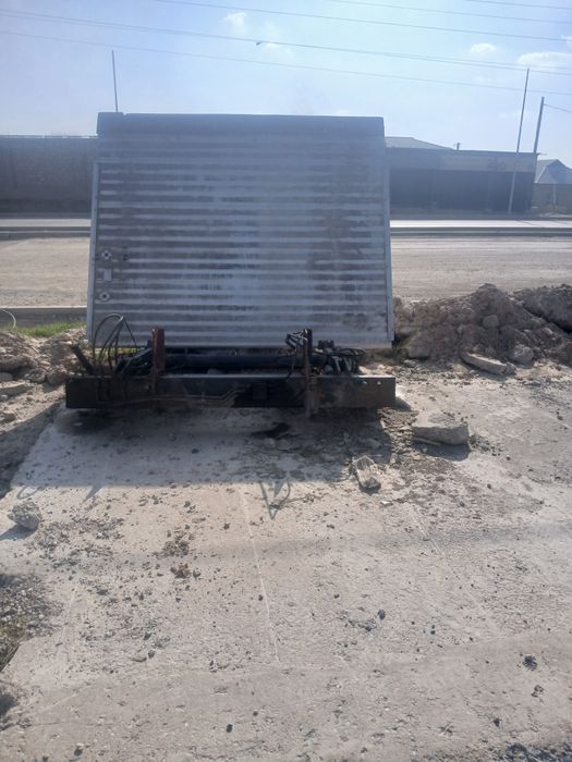 Задний лопатка машины