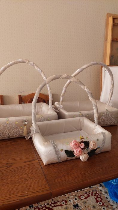 Корзины отдам все за 4тыс