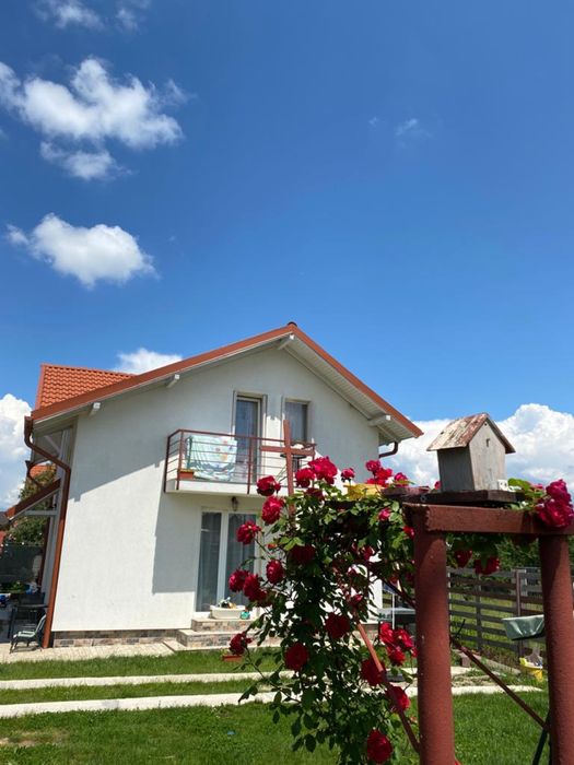 Casa de inchiriat in str. Balotesti