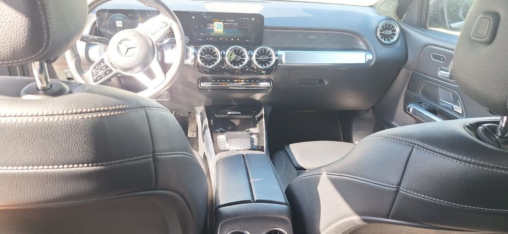 MERCEDES-BENZ GLB 2021 — imagine 3
