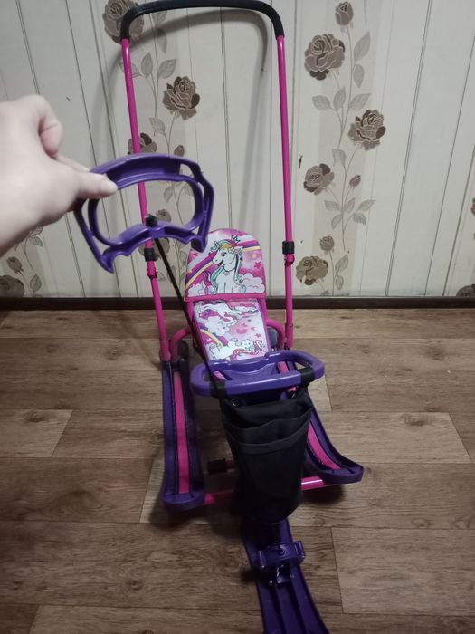 Детский снегокат