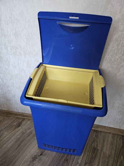 Продам корзину для белья