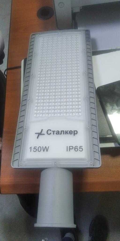 Светодиодные панели Армстронг Призма Мощность: 40 ватт и 72 ватт: 850 ...