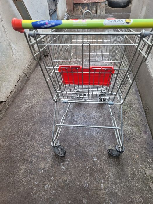 Тележка для супермаркетов