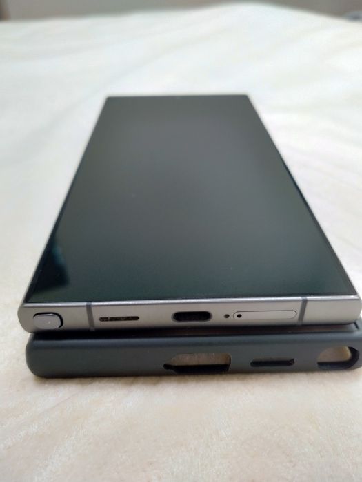 SAMSUNG  s24 ultra 512 gb