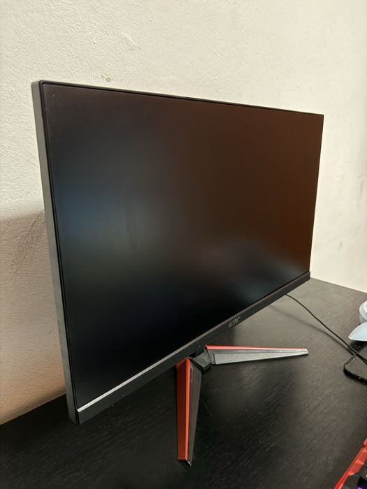PC Gaming / Workstation i7-9700K + GTX 1650 4GB + 32GB RAM DDR4 + MONITOR