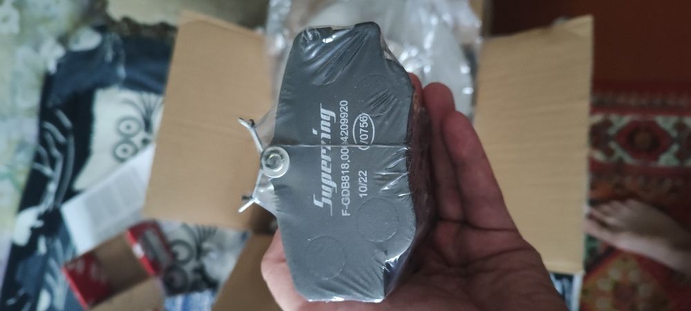 Колодки тормозные передние
