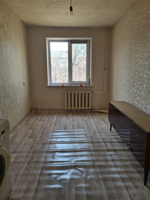 Продаётся 3х ком.кв. в 4мкр дом 7