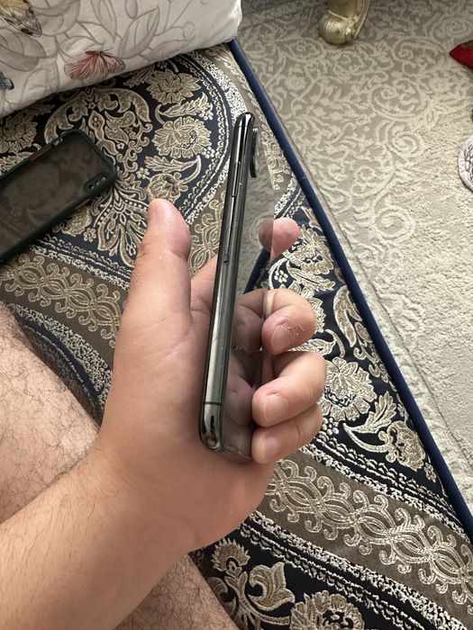 Iphone X в идеалным состояний