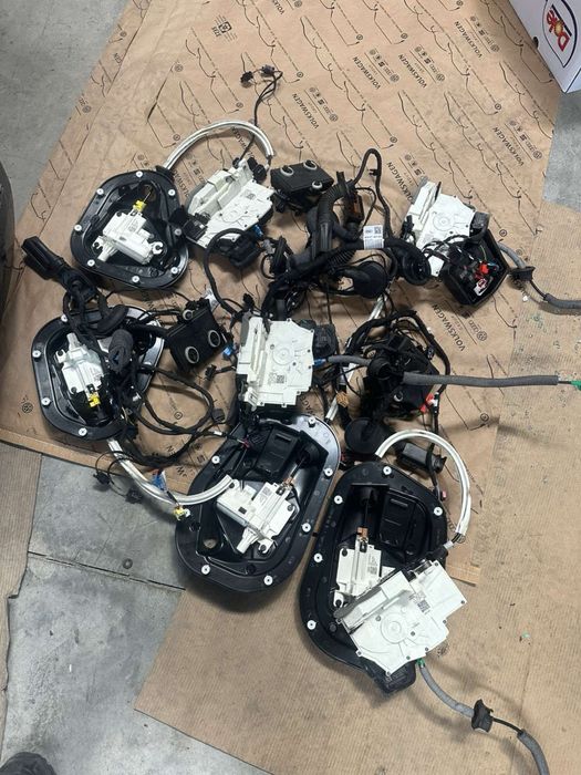 Audi A6 C8 Комплект Soft Close