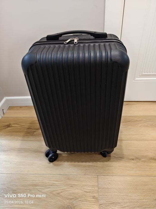 Чемоданы в ручном кладе