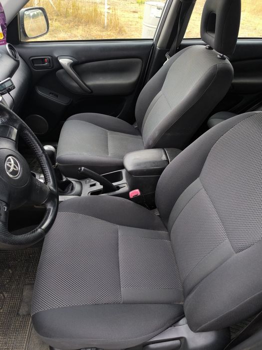 Toyota RAV4 2.0 diesel
