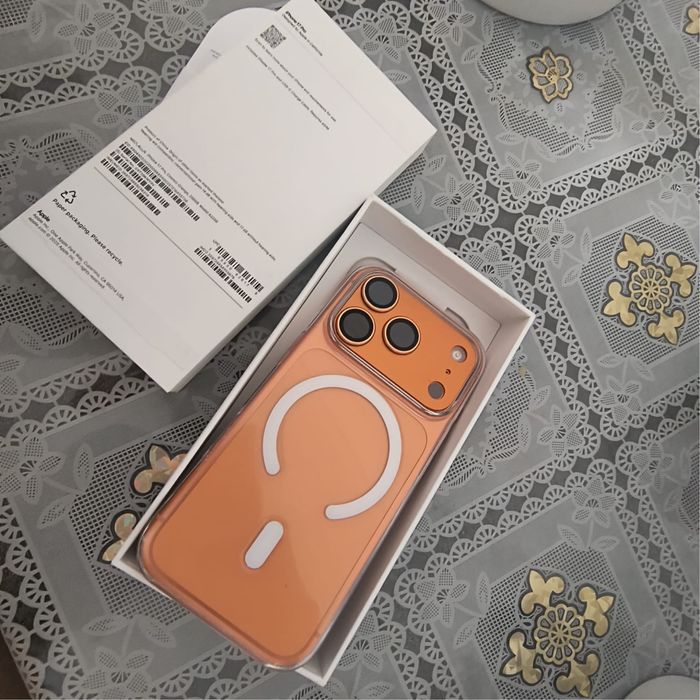 iPHone 17 pro с гарантией