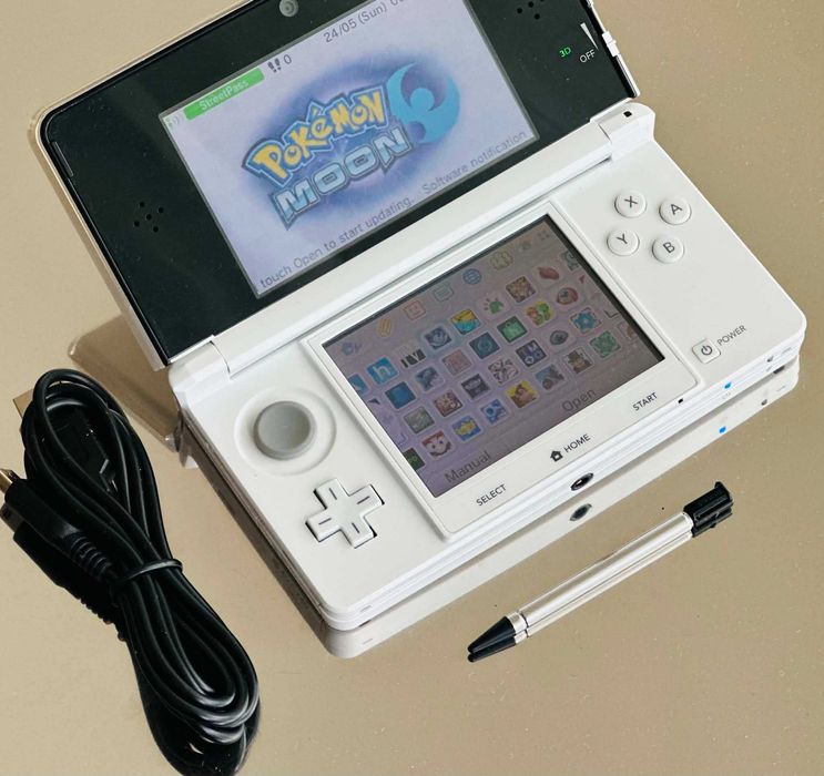 Nintendo 3DS White + 70 игри Pokemon Zelda Mario Нинтендо