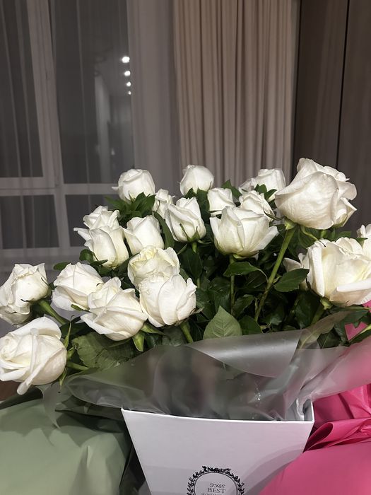 Продом свежие цветы