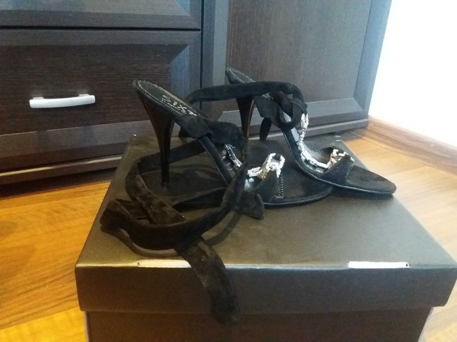 sandale din piele marimea 38