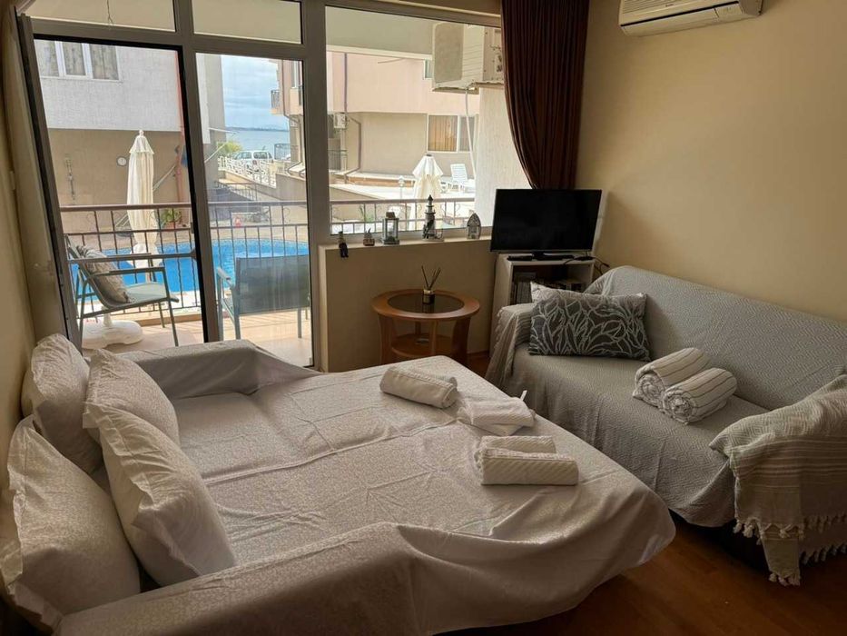 Дава се под наем Двустаен апартамент в Свети Влас - 55 кв.м за 250 € - Снимка #3