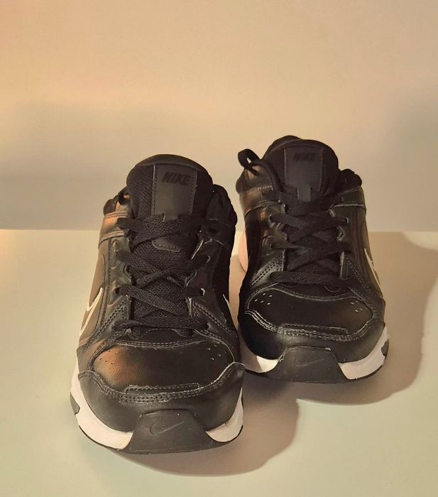 Nike Сникърси Defyallday