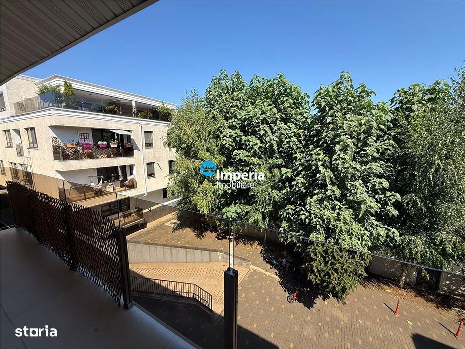Inchiriez apartament 2 camere, open space,parcare, Complex Roua Reside