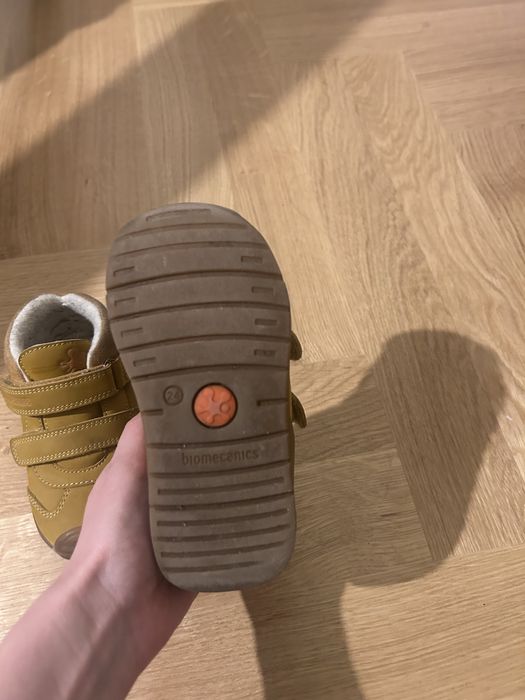 Зимни обувки Biomecanics 24 номер