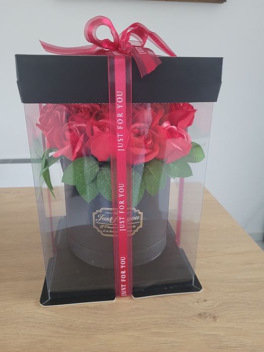 Букет подарък сапунени рози