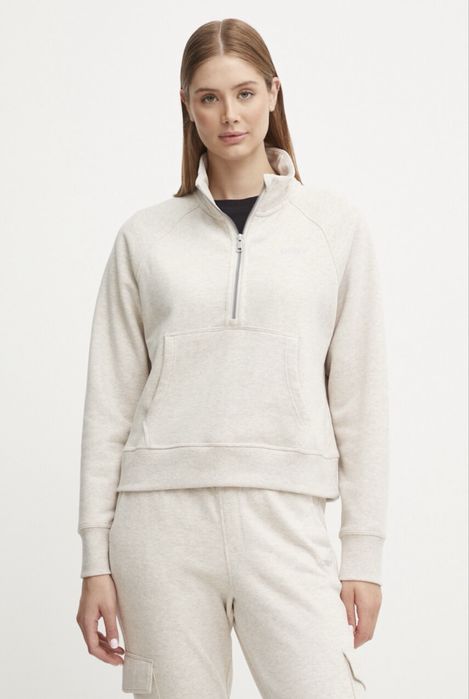 Дамски спортен комплект на DKNY