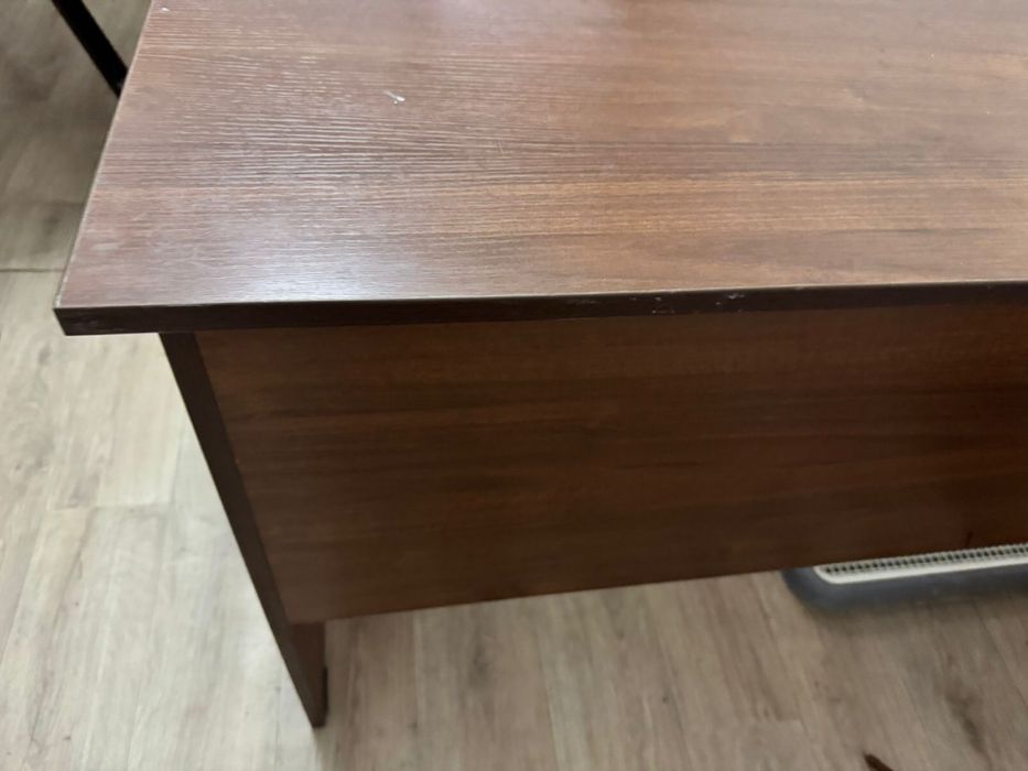 продам СТОЛ срочно