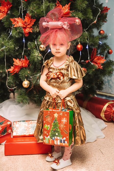 Продам платье  конфетки