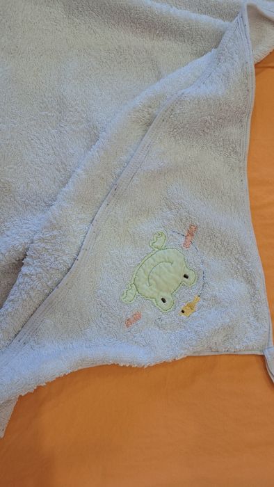 Бебешки Хавлии и спално човалче