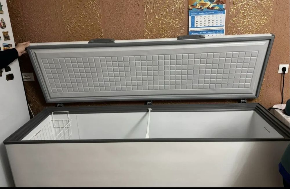 Продается срочно морозильник