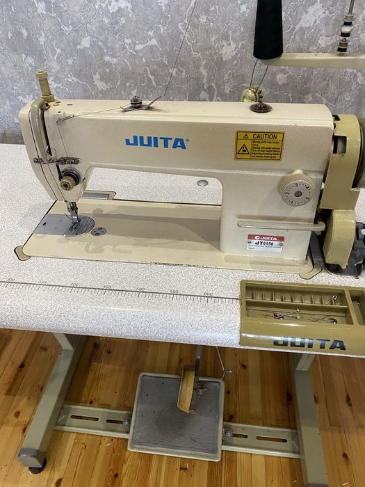 JUITA JT6150 sanoat tikuv mashinasi, to’g’ri tikuv uchun mo’ljalangan.