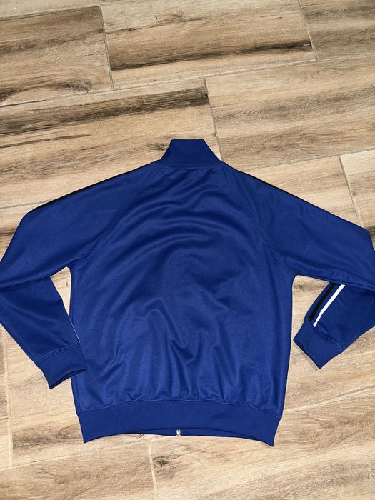Fred Perry size M