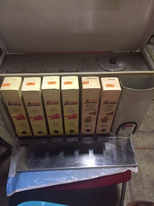 Aparat pentru băuturi calde