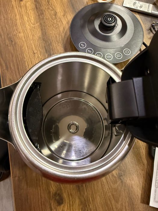 Електрическа канa PHILIPS СИВ, 1.70 L, 2200 W