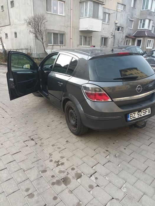 Vând Opel Astra H