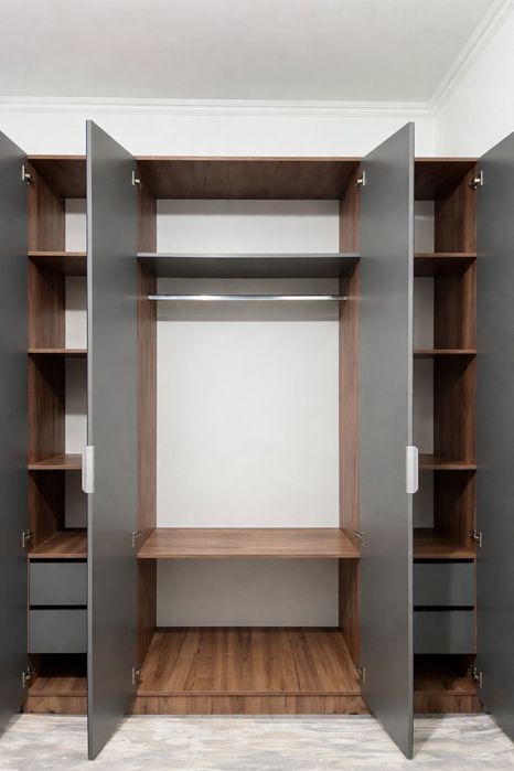 Срочно продам Шкаф