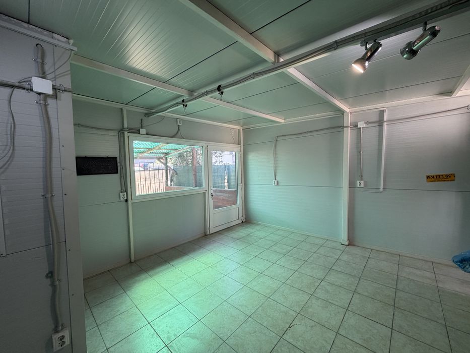 Spatiu comercial de inchiriat, pozitie excelenta, trafic auto si pietonal intens