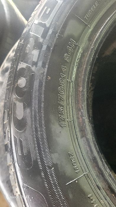 175/70/14 Bridgestone 2штук