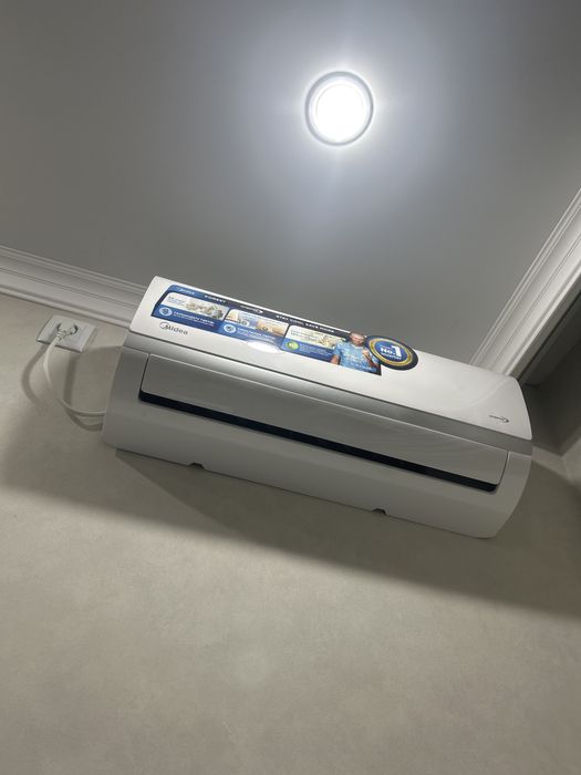 Продам кондиционер в хорошем состоянии, работает очень хорошо.